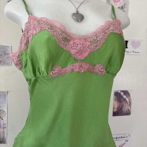 Vintage 100% silk Y2K Green & Pink Lace Trim Silk Cami Top Size L — Indie Sleaze - Picture 5 of 8